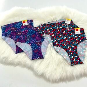 Aqua Intimates Women's Seamless Hipster Set of 4 - Medium - New with tags